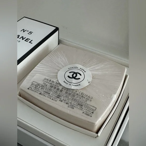 Chanel N°5 Savon Gift Set New Unused with Box - Picture 5 of 9